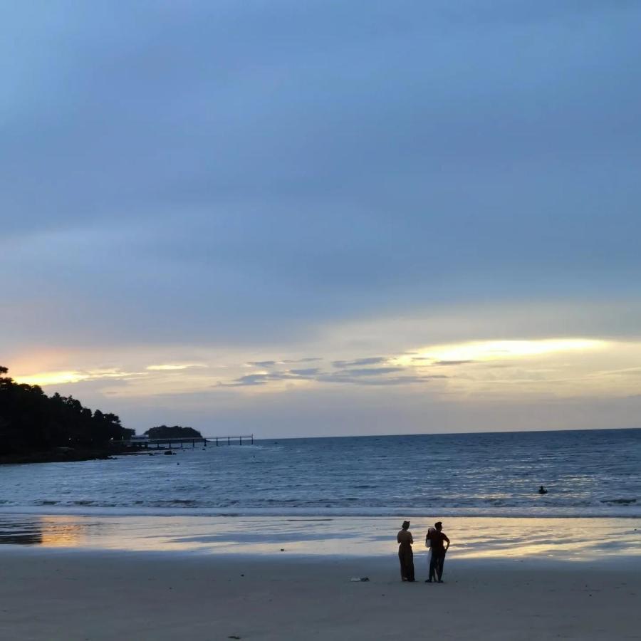 Lily Holiday 百合假日 Patong Εξωτερικό φωτογραφία